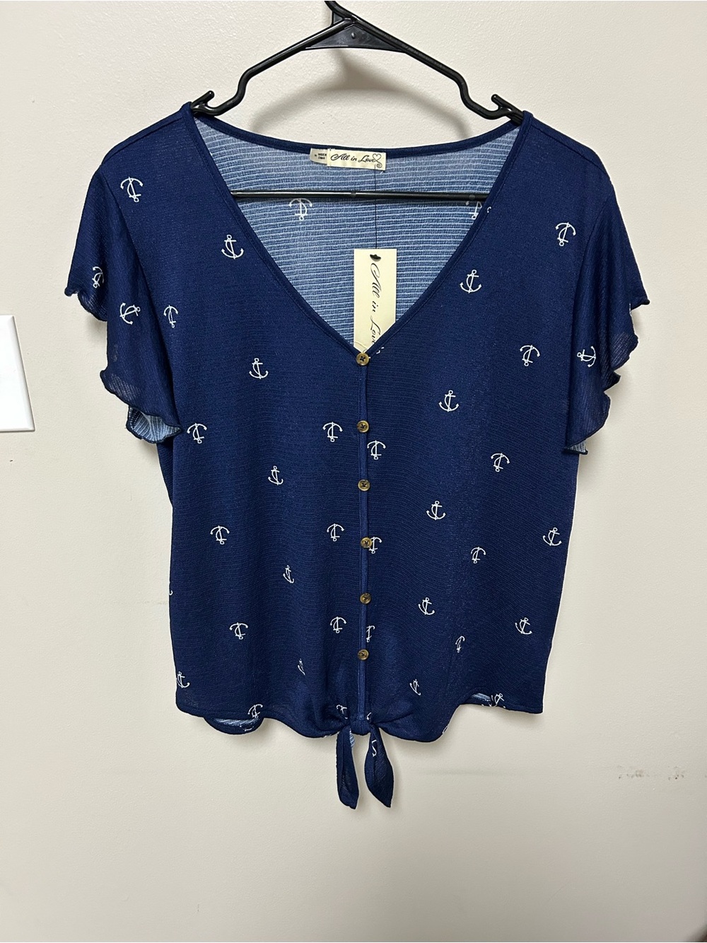 NWT All In Love Navy Anchor Print Tie Front Flutter Sleeve Top M Coastal Resort - Picture 2 of 7